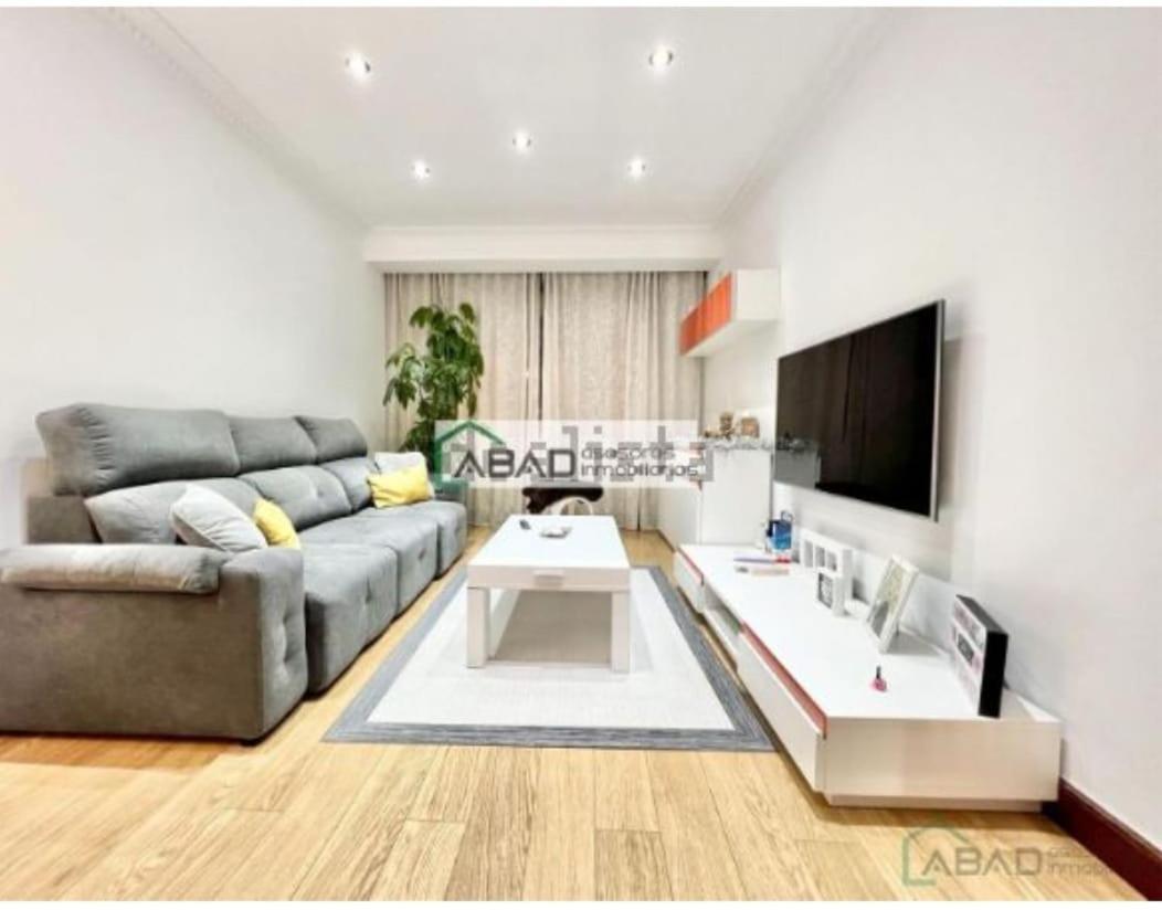 Santuchu Apartamento Elegante Con Wifi Bilbau Exterior foto
